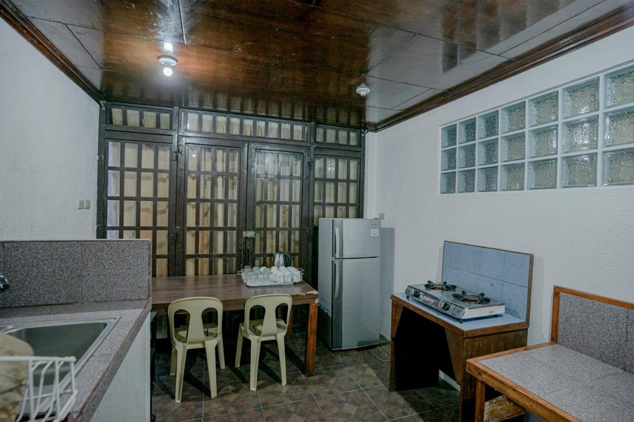 Oyo 760 Tiptop Vacation Homes Baguio City Zewnętrze zdjęcie