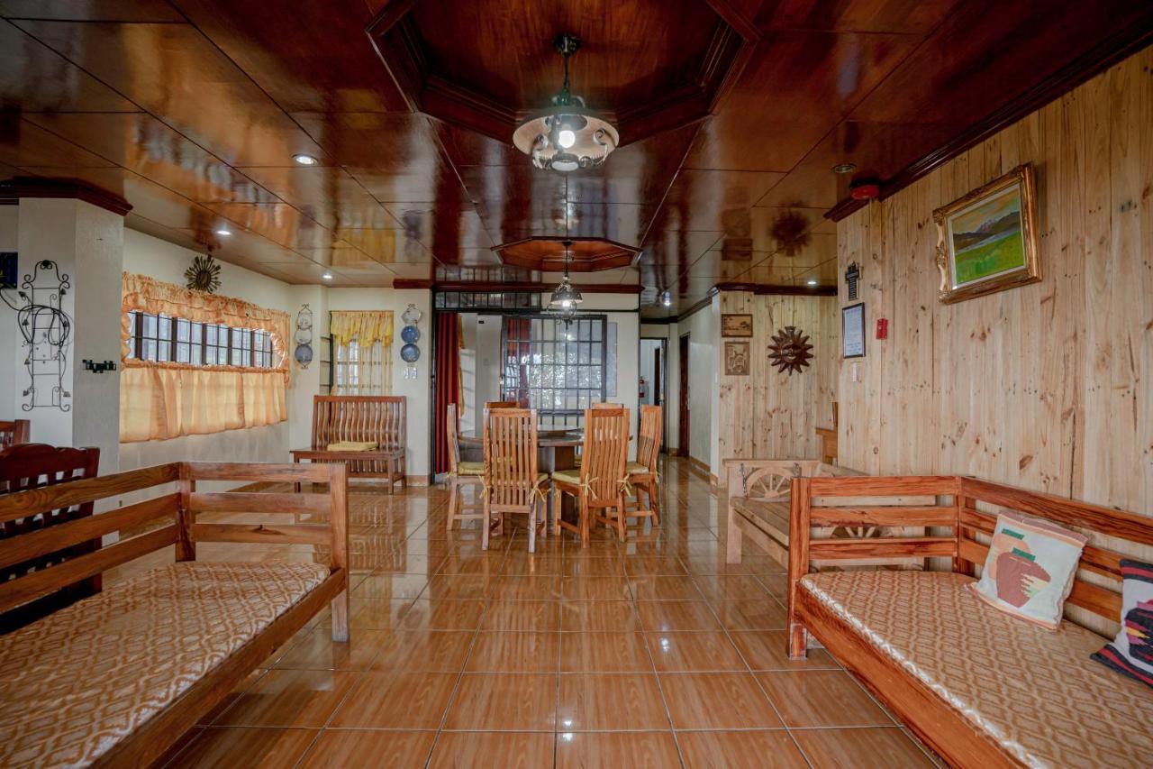 Oyo 760 Tiptop Vacation Homes Baguio City Zewnętrze zdjęcie
