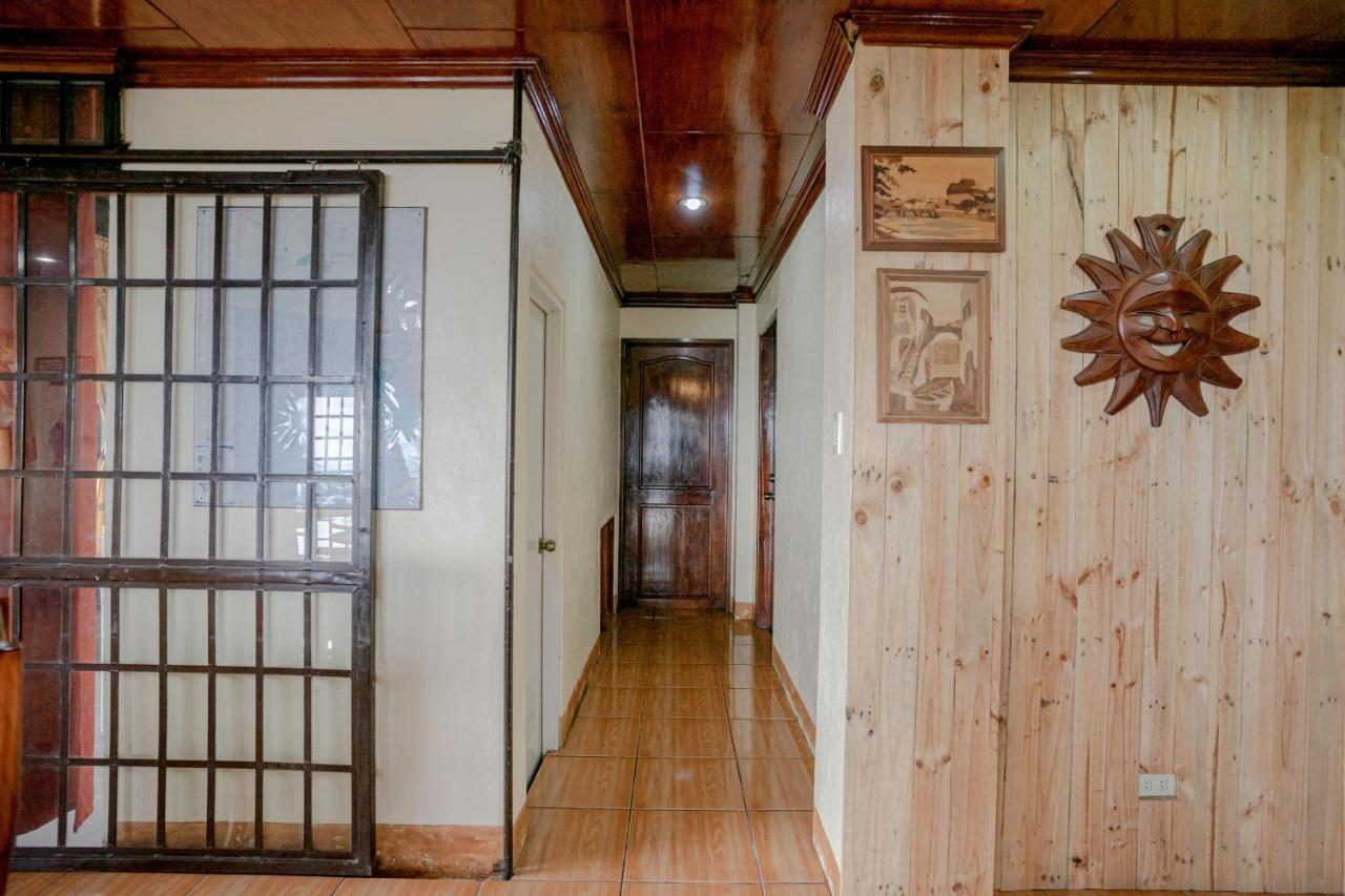 Oyo 760 Tiptop Vacation Homes Baguio City Zewnętrze zdjęcie